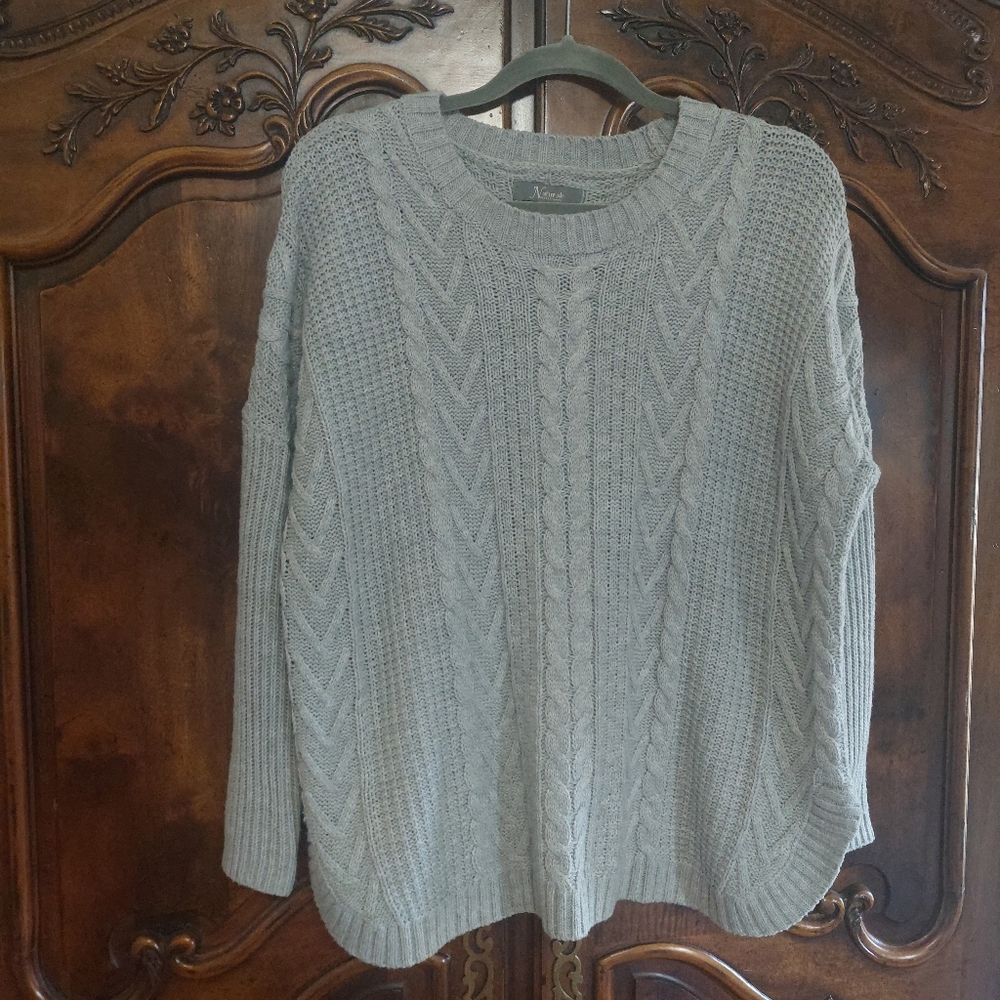 Natural Reflections Light Gray Cable Knit Sweater